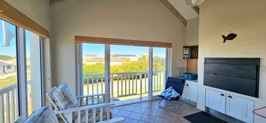 3 Bedroom Property for Sale in Franskraal Western Cape